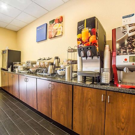 Comfort Inn Ballard-Roosevelt Екстер'єр фото