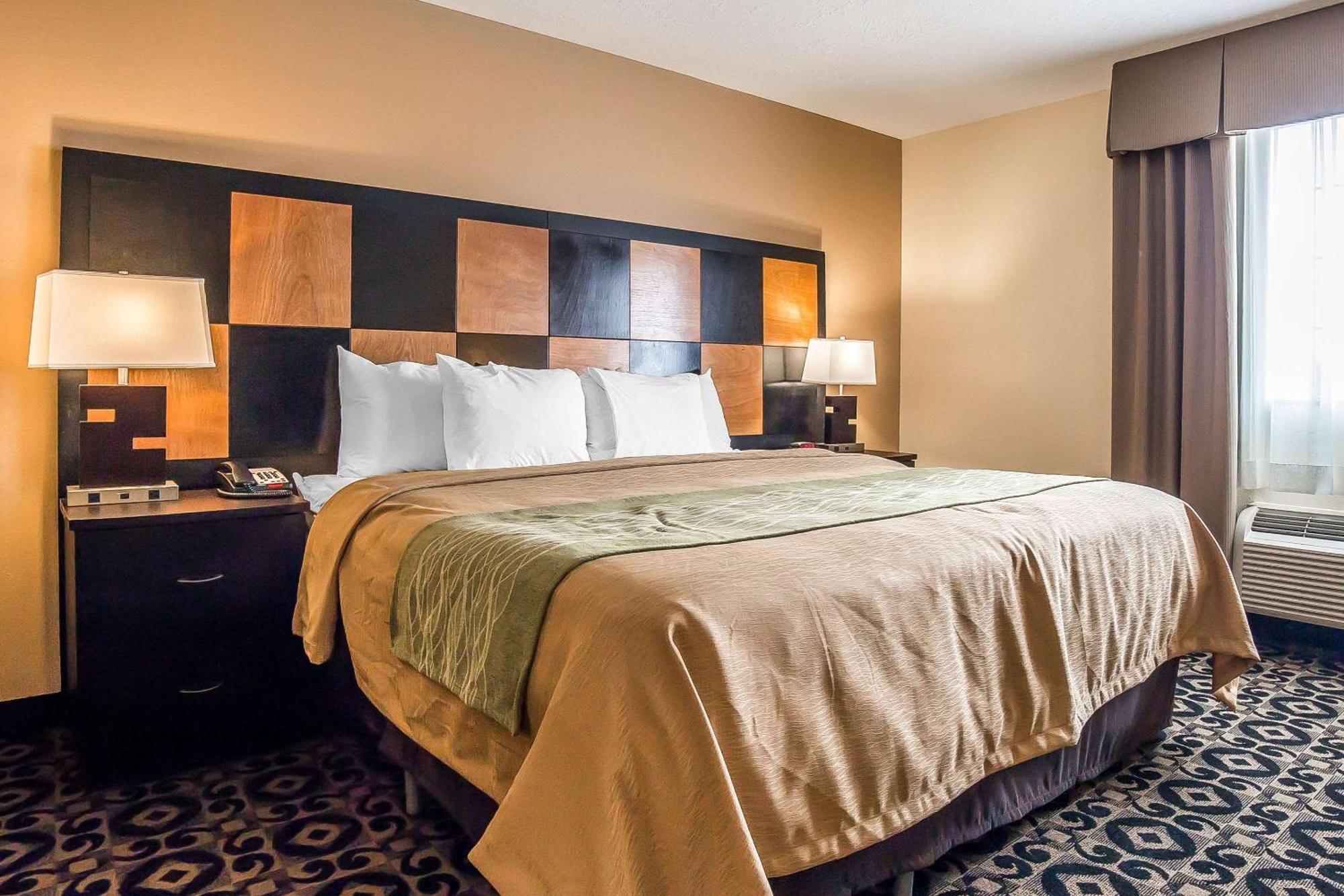 Comfort Inn Ballard-Roosevelt Екстер'єр фото