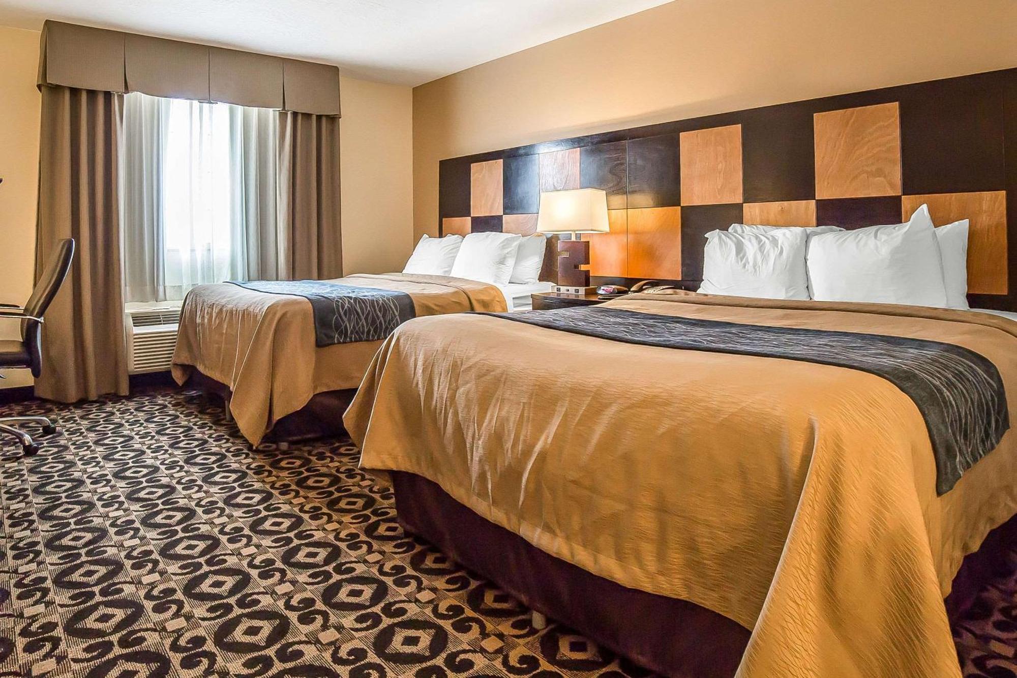 Comfort Inn Ballard-Roosevelt Екстер'єр фото