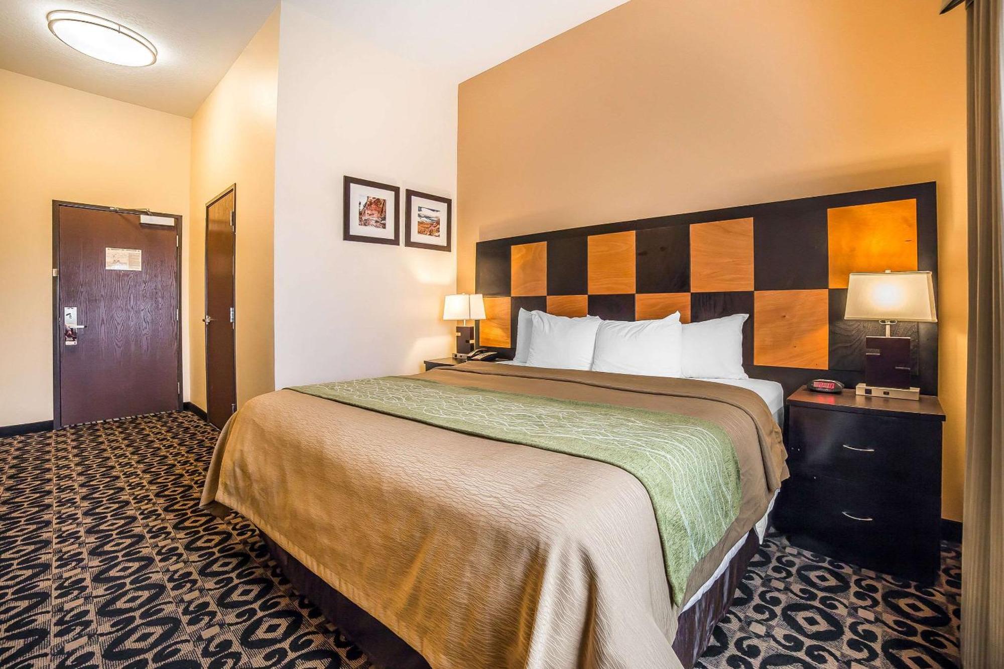 Comfort Inn Ballard-Roosevelt Екстер'єр фото